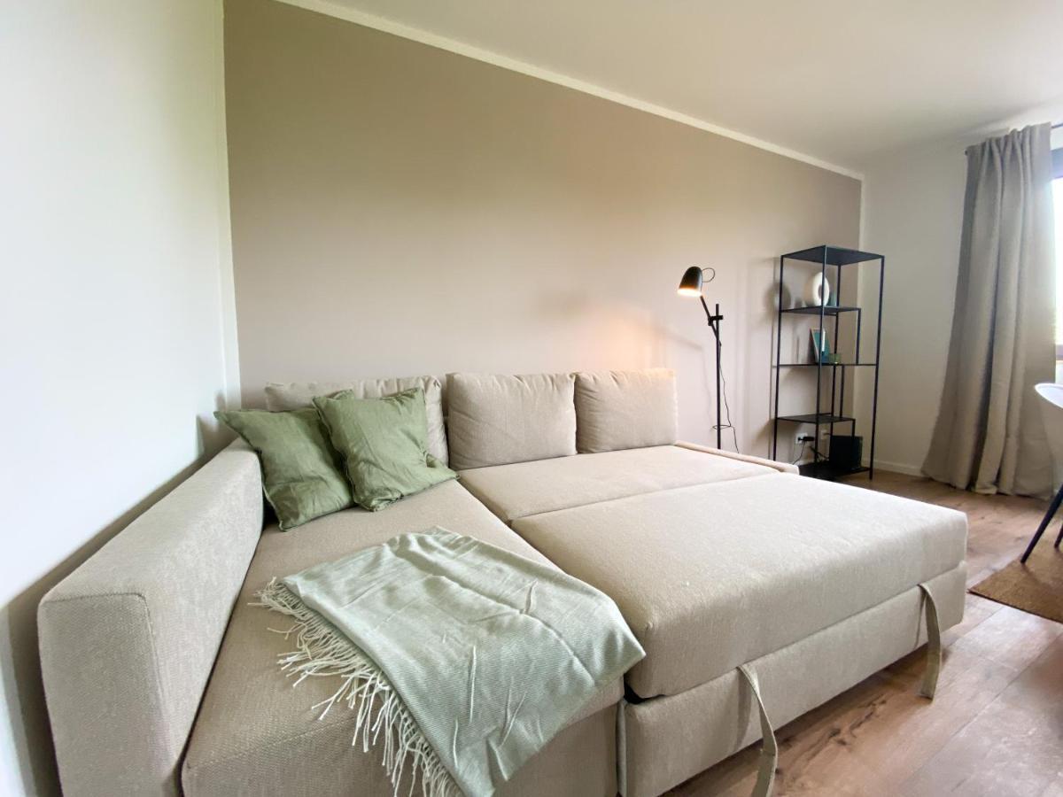 Schoene Wohnung Mit Rheinblick/Duesseldorf/Neuss/Messe Exterior foto